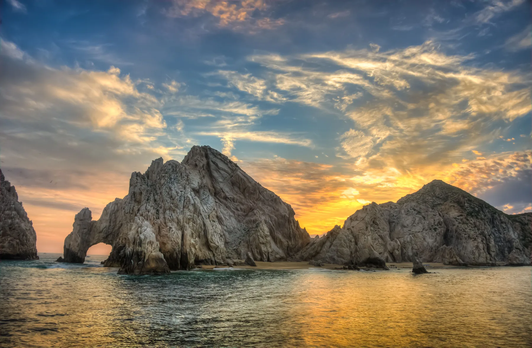 El Arco rock formation at Lands End, Cabo San Lucas, at sunset